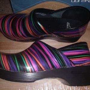 Dansko clogs never worn *make me an offer*